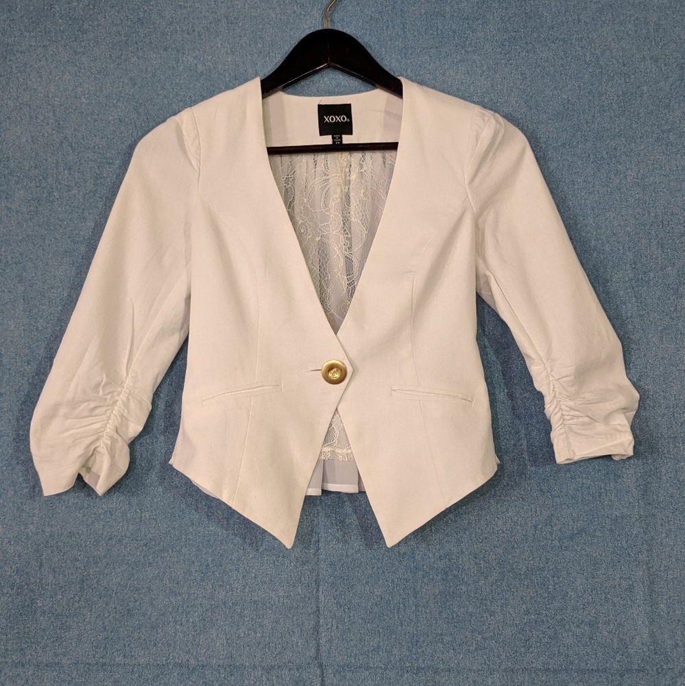 XOXO Linen Cropped Blazer